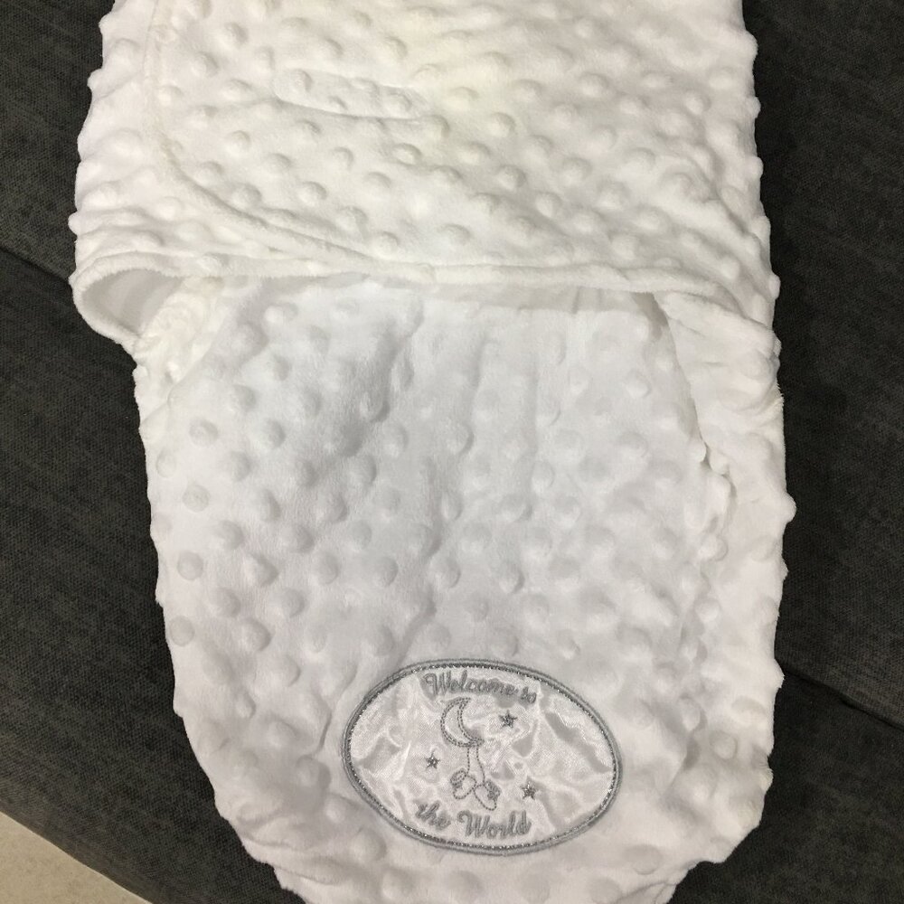 New! Infant/baby Swaddle blanket!